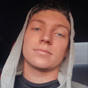 Meet your Posher, Justin